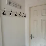 Holiday home 2 Bed Lodge-sleeps 4-stunning Views -pet Friendly Windermere