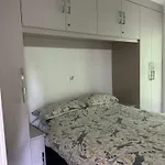 Holiday home 2 Bed Lodge-sleeps 4-stunning Views -pet Friendly *