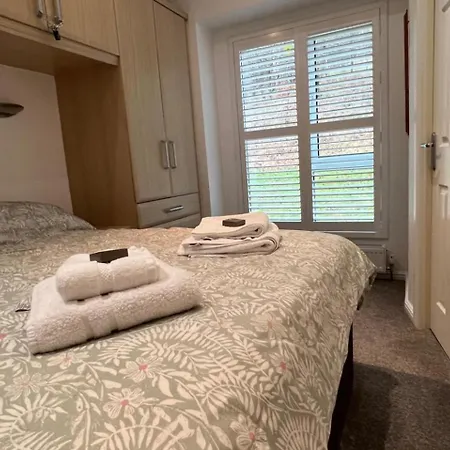 Дом отдыха 2 Bed Lodge-sleeps 4-stunning Views -pet Friendly *