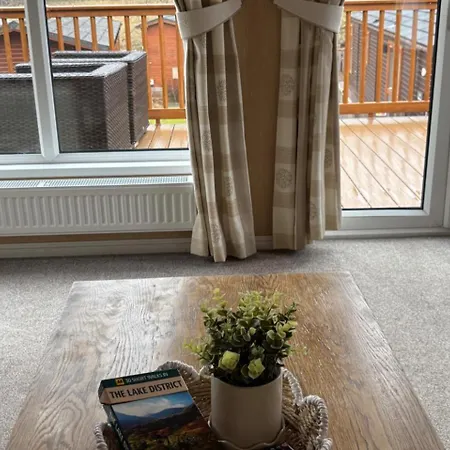 Дом отдыха 2 Bed Lodge-sleeps 4-stunning Views -pet Friendly *